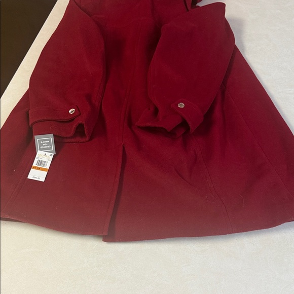 MICHAEL Kors Women's Deep Red Ski Jacket - Picture 12 of 12